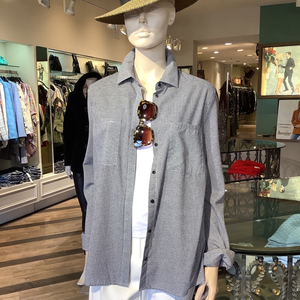 Fabulous work play or fun shirt  fab fabric. And easy care 100% cotton